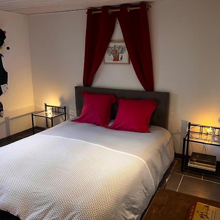 Bed and Breakfast Il était autrefois Saint-Hellier Exterior foto